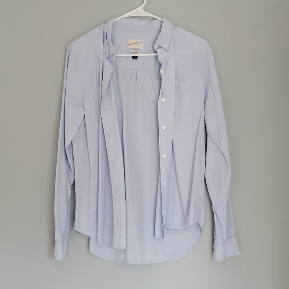 Universal Thred Button Up